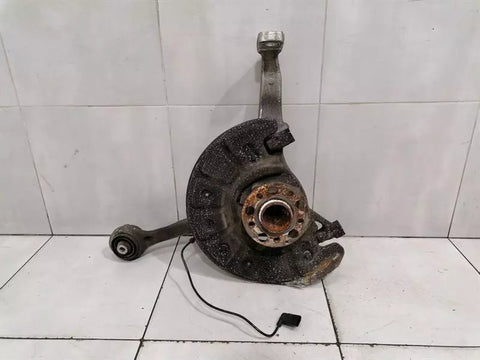 Mercedes C63 AMG W205 Left Front Hub A2053325300 Wheel Bearing Housing Front Li Set