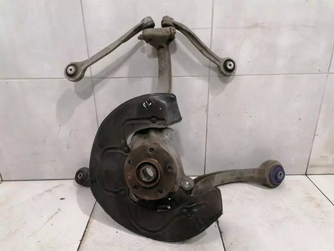 Audi RS7 A7 4G8 Left Front Hub 4G0407241C Wheel Bearing Housing Front Left