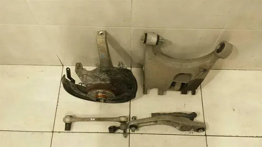 Bentley Continental GTC V8 Left Rear Hub 3W0505435A Wheel Bearing Housing Left SET