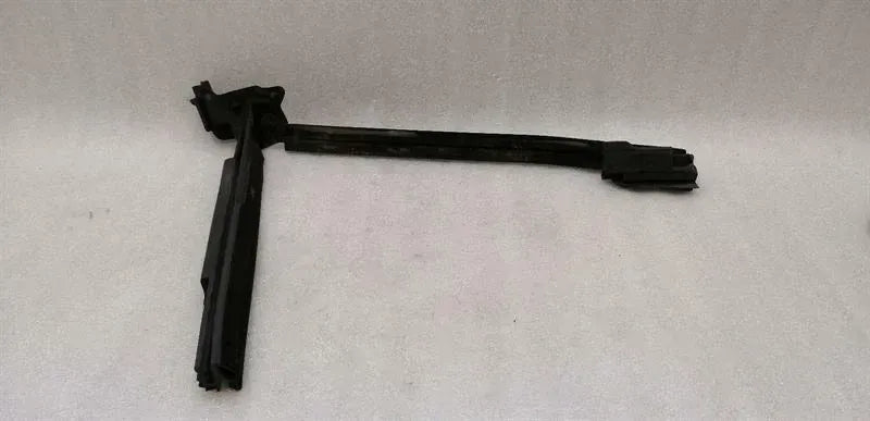 Bentley Continental GTC V8S window seal 3W7867415 seal side window left