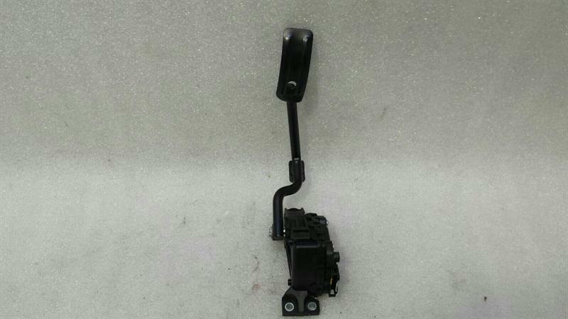 BENTLEY CONTINENTAL GTC V8S Gas Pedal (Electrical) 3W2721503C RHD RIGHT HANDLEBAR