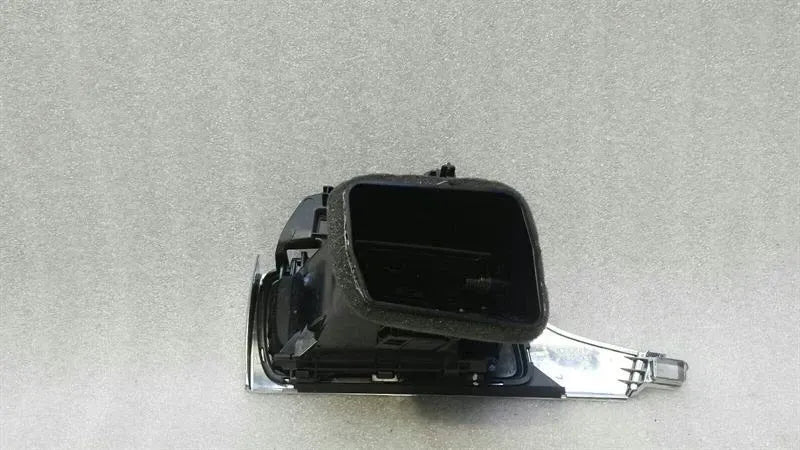 Audi RS6 4G RHD Right Air Vent 4G2820902 Right Hand Drive