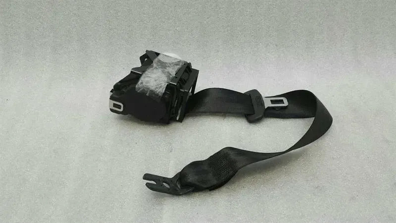 Audi RS6 4G rear seat belt 4G8857805H seat belt rear belt