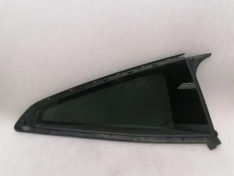BMW 4 M4 G82 G22 Right Rear 1/4 Glass 7482716 Door Window 1/4 Rear RH