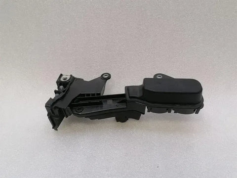 BMW 3 Series M3 G80 G20 Front Fuse Box 6842529 Front Fuse Box