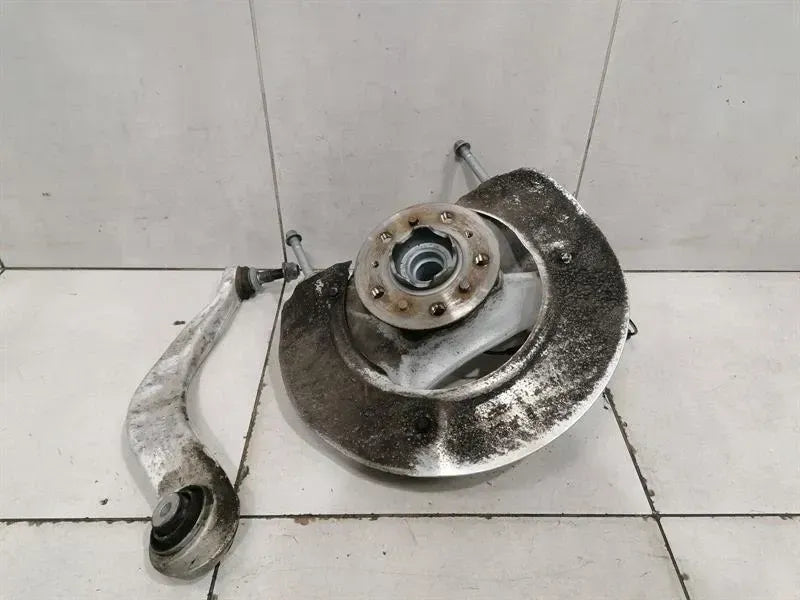 BMW M3 G80 M4 Right Front Hub 8095650 xDrive Wheel Bearing Housing Front Right G82