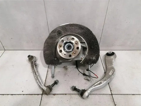BMW 3 M3 G80 X-DRIVE Left Front Hub 8095649 M4 G82 Wheel Bearing Housing Front Left