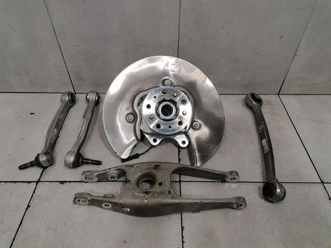 BMW M3 G81 G82 M4 LCI Left Rear Hub 33 30 8095657 Wheel Bearing Housing Rear Left