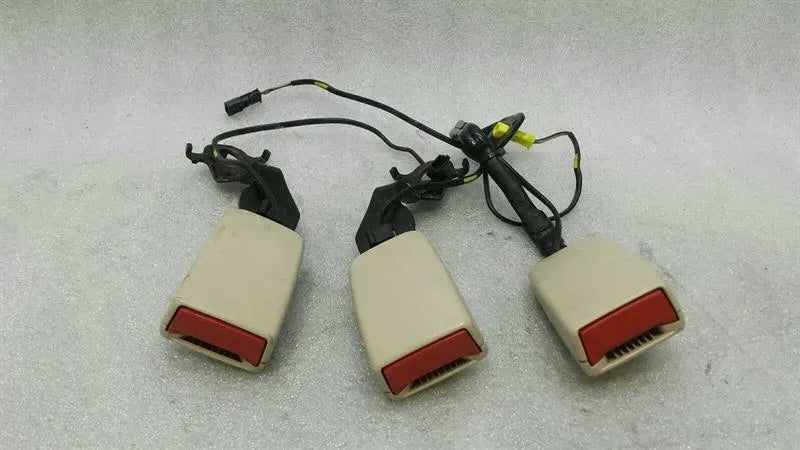 Mercedes S-Class W221 rear belt buckle set A2218602569 belt buckle rear set