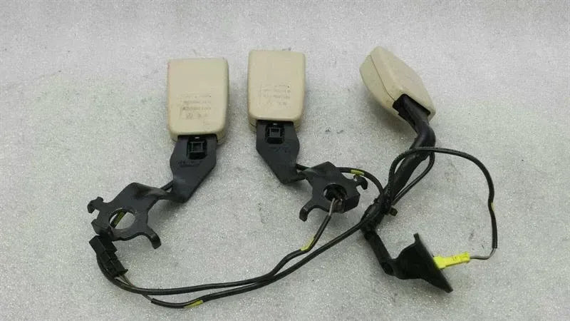 Mercedes S-Class W221 rear belt buckle set A2218602569 belt buckle rear set