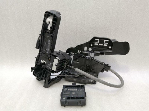 Mercedes GLS 350D front right door lock A2220063999 door lock front right