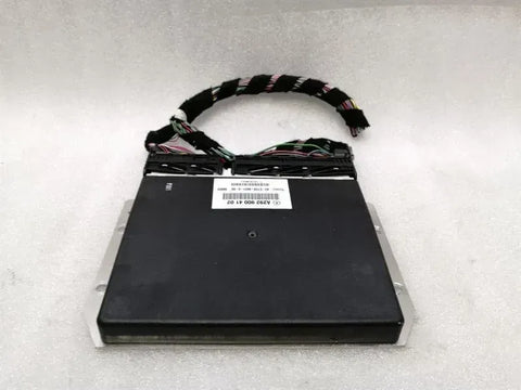 Mercedes GLS 350D GLS63 AMG SUSPENSION module A2929004102 AIRMATIC control unit