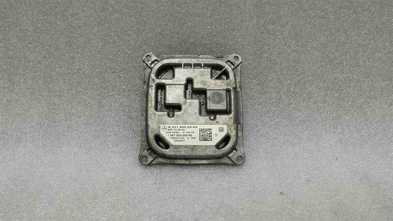 Mercedes S-Class W221 Xenon Ballast A2219000404 Xenon Ballast