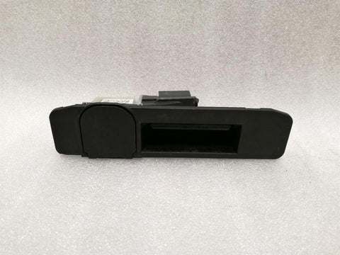 uchwyt klapki bagażnika MERCEDES GLS X166 A1667500993