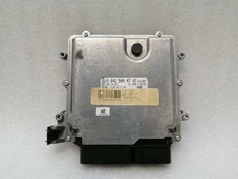Mercedes GLS 350D Engine ECU A6429004701 Engine Control Unit OM642.826