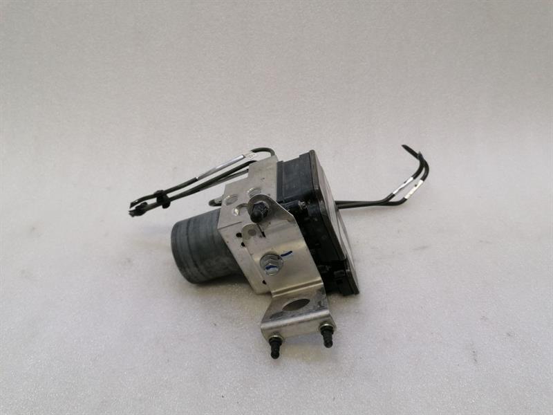 McLaren 720S Coupe A.B.S Pump 13C0144CP ABS Pump HYDRAULIC BLOCK