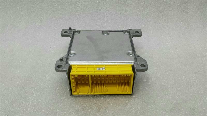 Mercedes CLS W218 Safety Module ECU A2129017902 Air Control Unit SRS