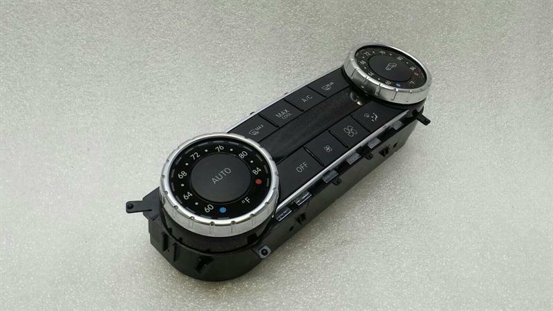 Mercedes CLS W218 Car Climate Control A2049001207 Climate Control Panel A/C