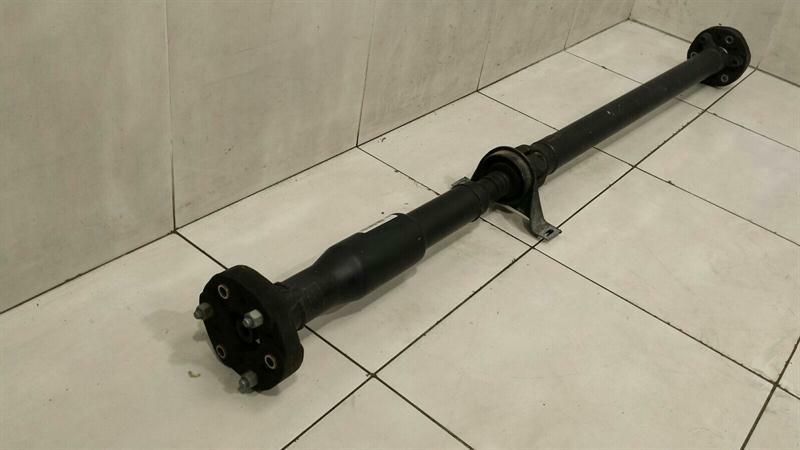 Mercedes CLS W218 W212 Propshaft A2124108806 Propshaft