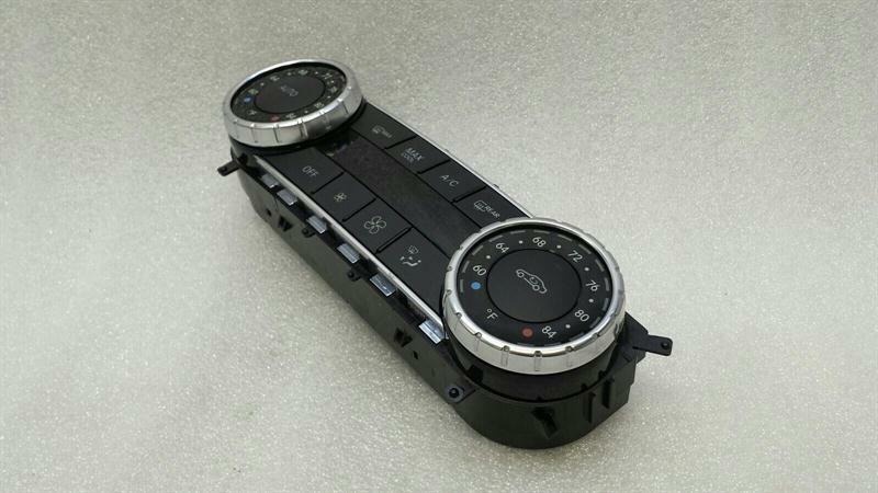 Mercedes CLS W218 Car Climate Control A2049001207 Climate Control Panel A/C