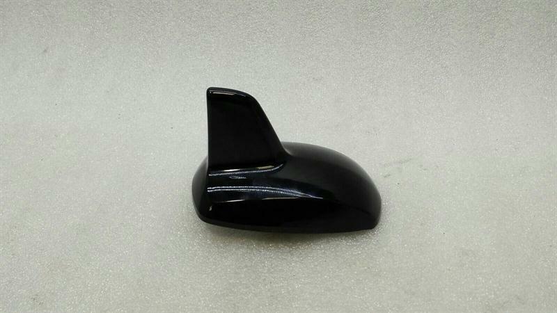Mercedes CLS W218 W212 Aerial / Antenna A2128201775 Antenna