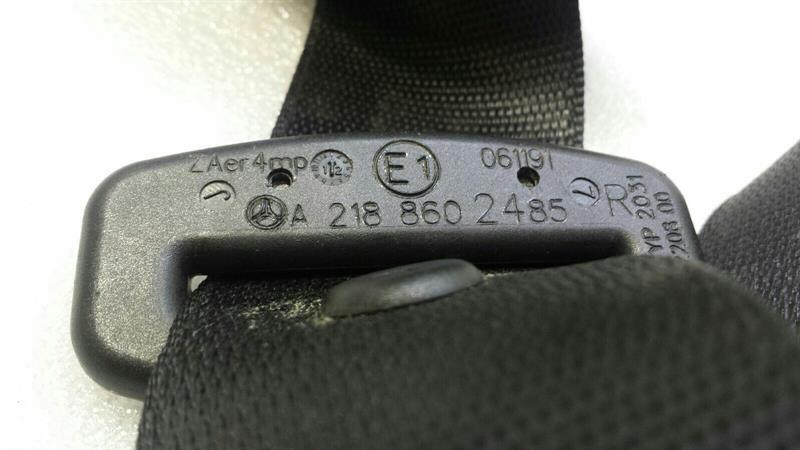 Mercedes CLS W218 front seat belt A2188602485 seat belt front belt