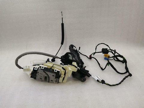 Mercedes CLS W218 Front Left Door Lock A2047202735 Door Lock Left KEYLESS-GO