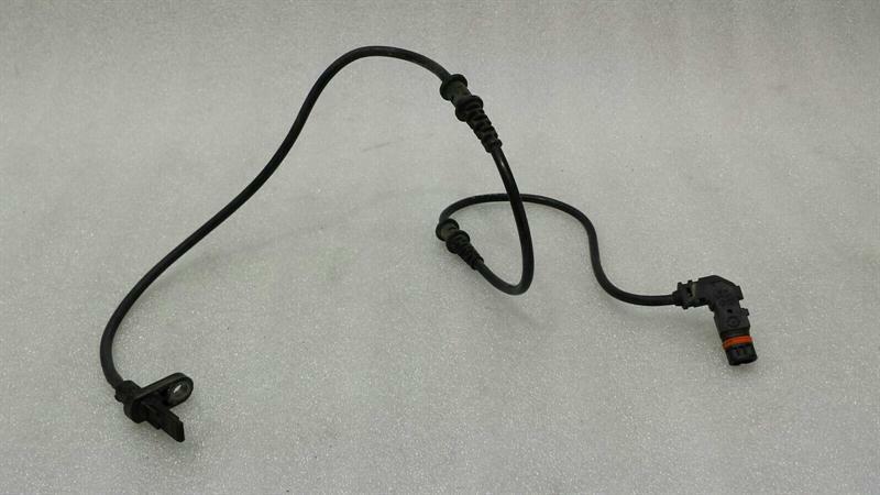 Mercedes CLS W218 W212 A.B.S Sensor A2125400517 ABS Sensor