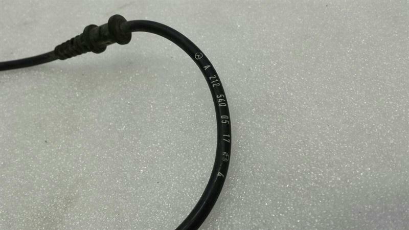 Mercedes CLS W218 W212 A.B.S Sensor A2125400517 ABS Sensor