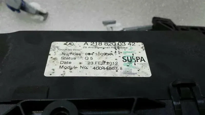 Mercedes CLS W218 Tailgate Drive Unit A2188200342 Drive Unit Tailgate