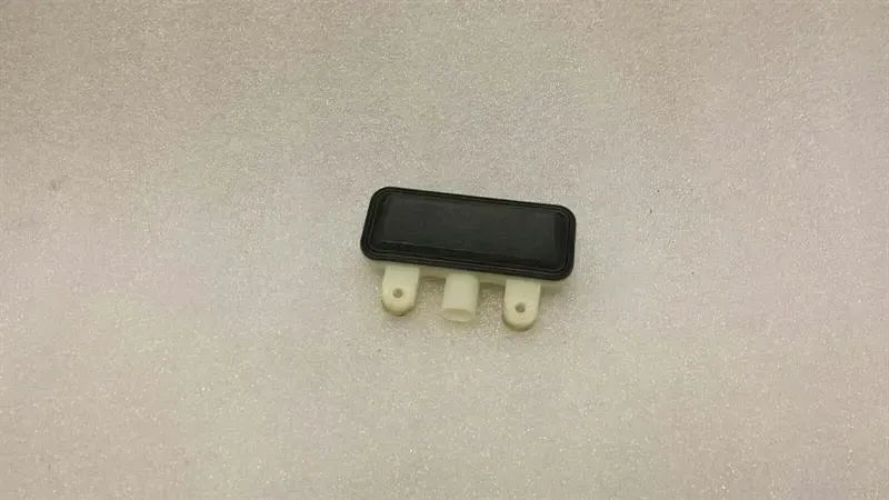 Mercedes CLS W218 Boot Lid Switch A2218702410 Tailgate Switch