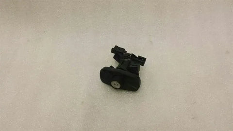 Mercedes CLS W218 Boot Lock A2047500261 Tailgate Lock