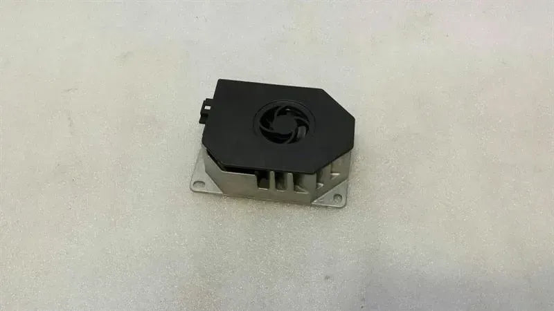 Mercedes CLS W218 Amplifier A2118705189 Amplifier Logic7 L7 HK