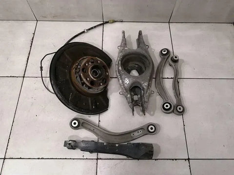 Mercedes CLS W218 right rear hub set A2123500241 wheel bearing housing rear right