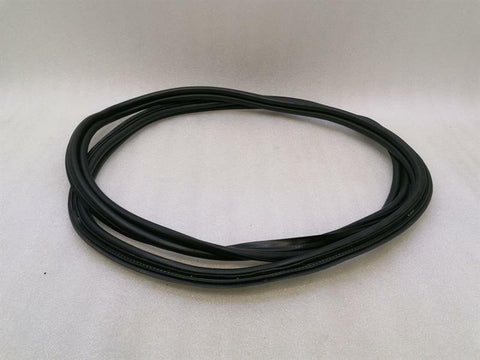 Mercedes CLS W218 Trunk Lid Seal A2187500198 Tailgate Seals