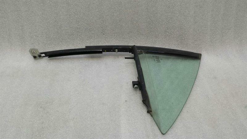 Mercedes CLS W218 RLH 1/4 Glass A2187300155 Door Window 1/4 Rear Left Quarter