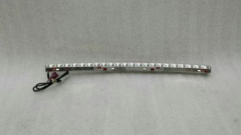 Mercedes CLS W218 Stop Light A2048200056 Brake Light 3rd W204 W212