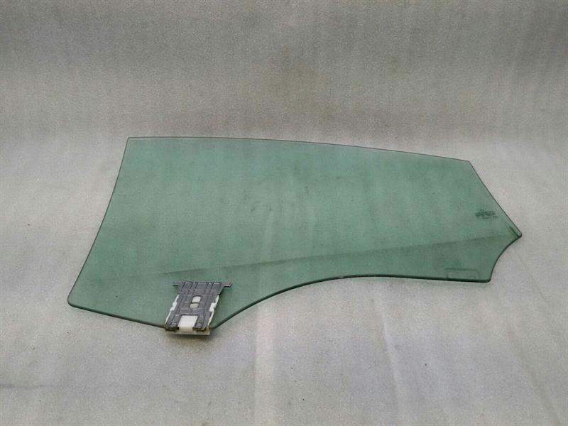 Mercedes CLS W218 rear door glass A2187350210 door window rear right