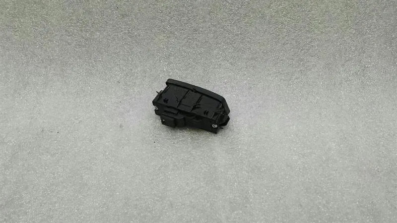 Mercedes CLS W218 door lock switch A2049058402 door lock switch