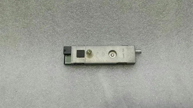 Mercedes CLS W218 Aerial / Antenna A2128201789 Antenna Amplifier