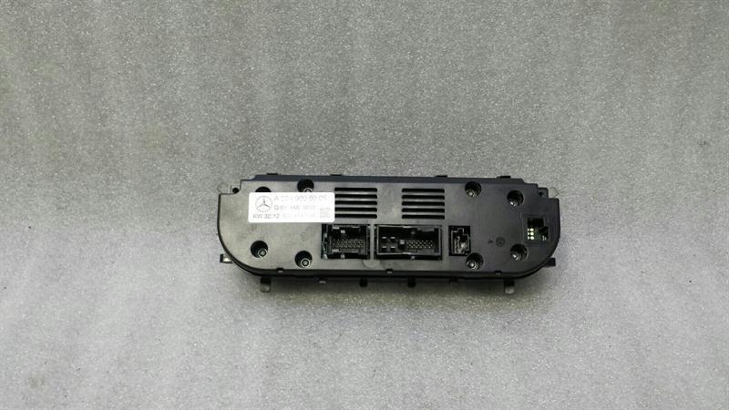 Mercedes CLS W218 Car Climate Control A2049006005 US Climate Control Panel