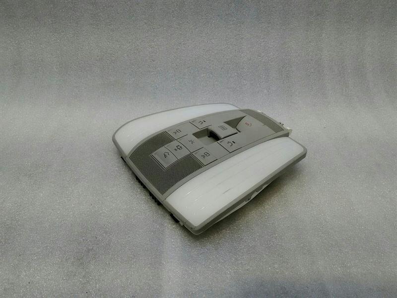Mercedes CLS W218 dome light A2129001709 interior light interior light