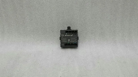 Mercedes CLS W218 front left door module A2129004014 door control unit left