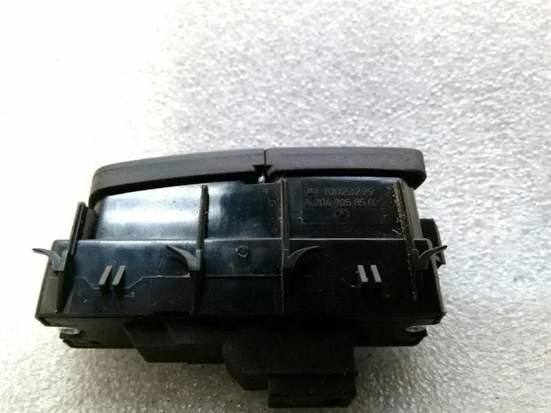 Mercedes CLS W218 door lock switch A2049058502 door key switch