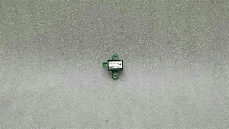 Mercedes CLS W218 Crash Sensor A1729056100 Impact Sensor SRS R172 W212