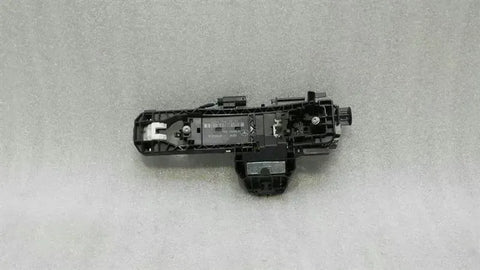Mercedes CLS W218 door handle carrier front A2047602334 FLH door handle carrier