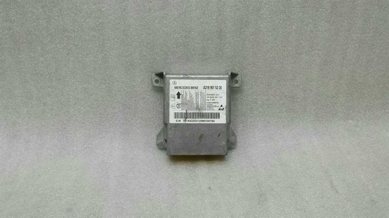 Mercedes CLS W218 Safety Module ECU A2189015200 Air Control Unit SRS.