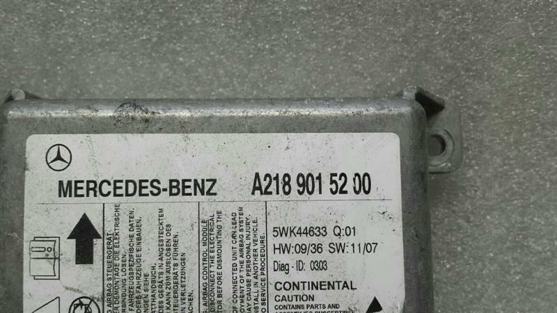 Mercedes CLS W218 Safety Module ECU A2189015200 Air Control Unit SRS.