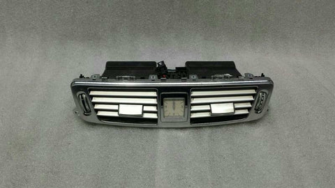 Mercedes CLS W218 Center Air Vent With Clock A2188300754 Vent Nozzle Center
