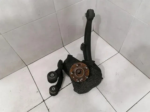 ASTON MARTIN VANTAGE V8 Left Front Hub 6G33-3091-AB Wheel Bearing Case Front Left